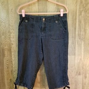 Gloria Vanderbilt Capri